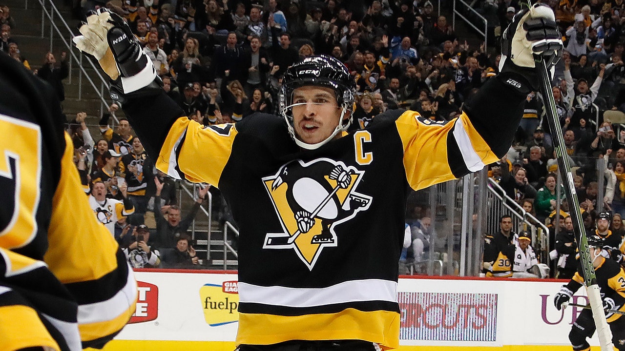 Crosby, DeSmith help Penguins snap 5-game skid
